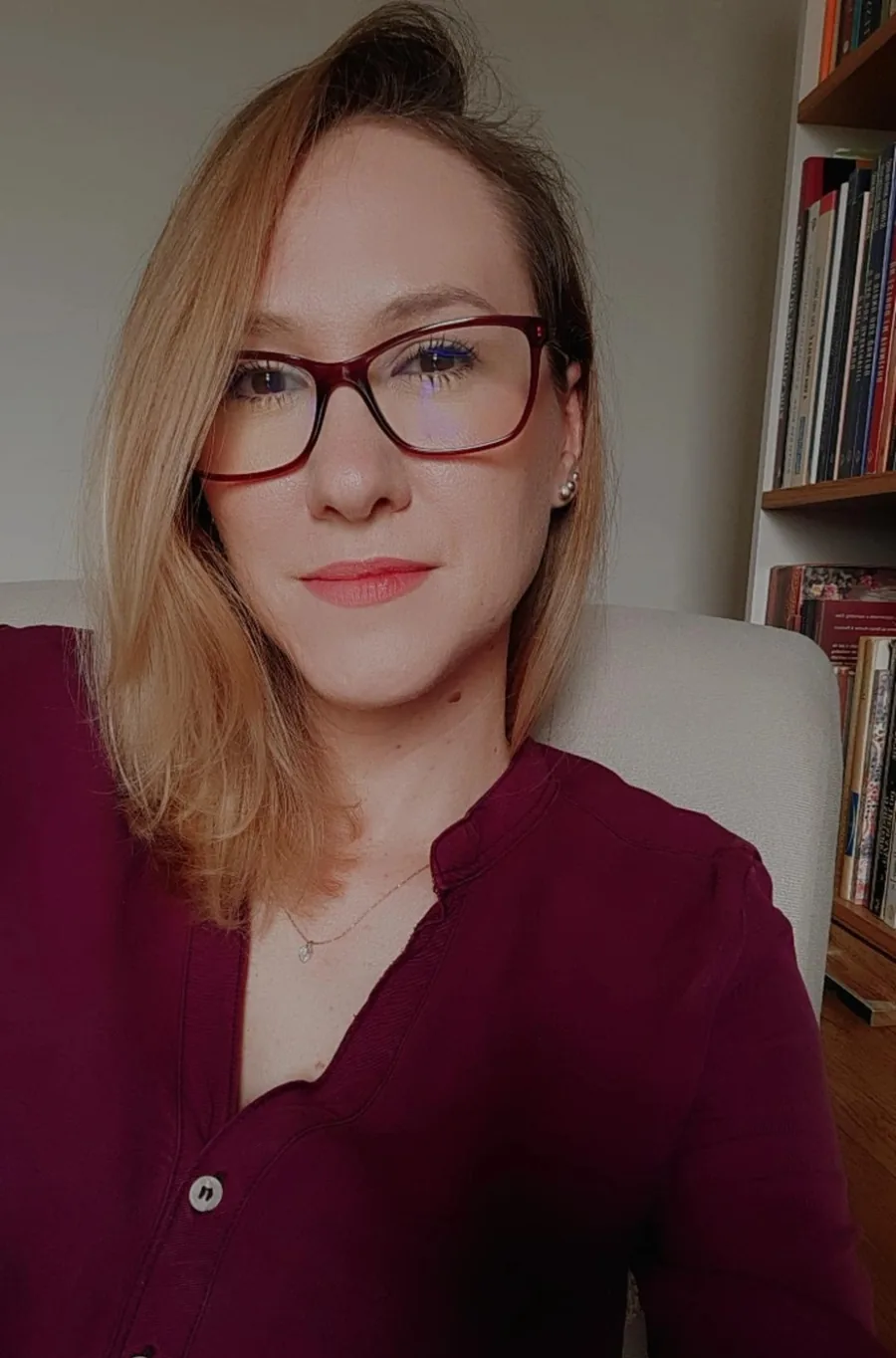 Psicóloga Lívia Raquel Ferro Stefaneli